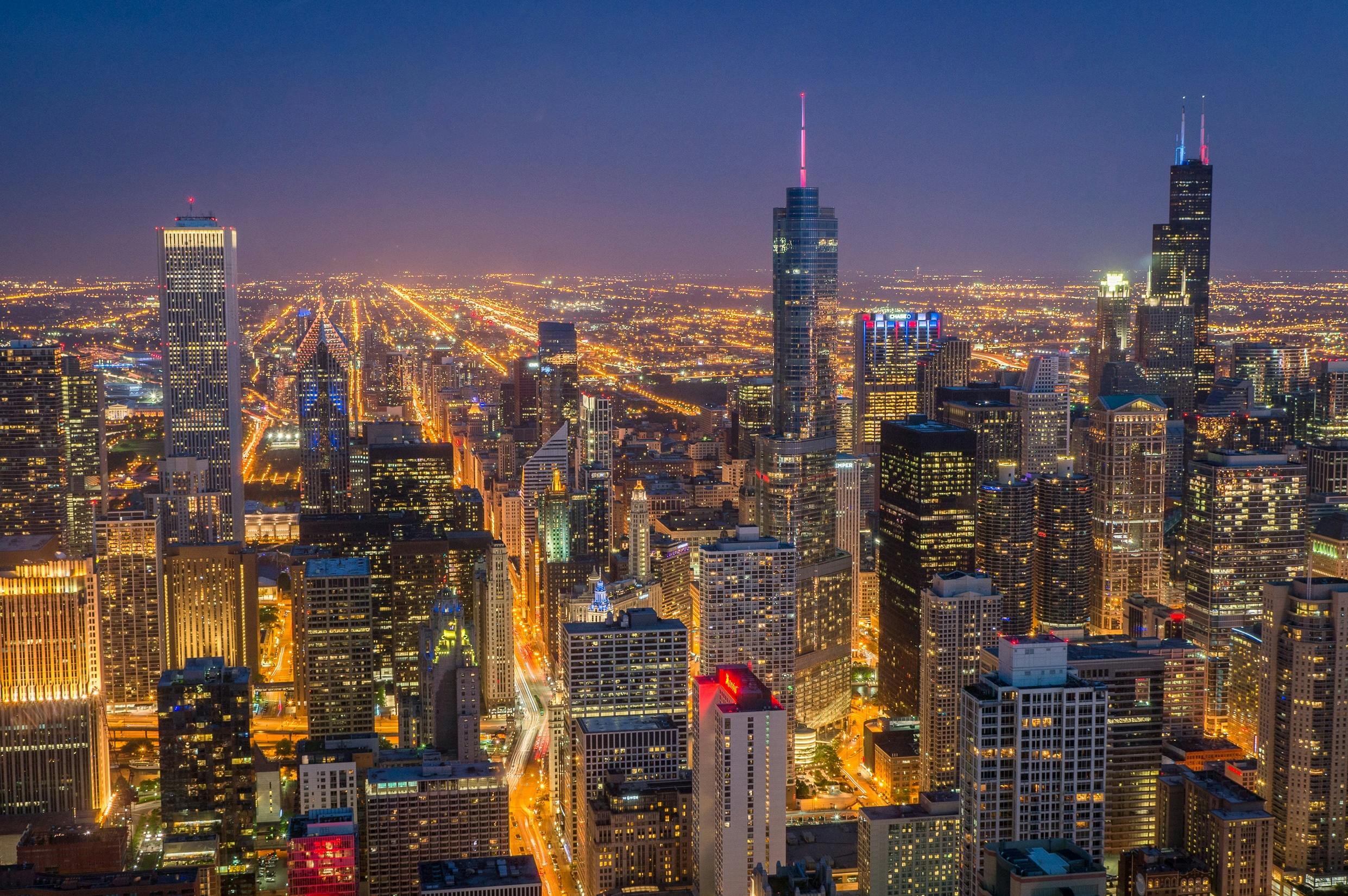 Visita guiada noturna a Chicago com cruzeiro