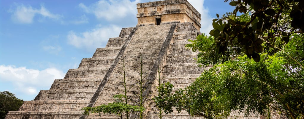 Chichen Itza & Maya Village Tour
