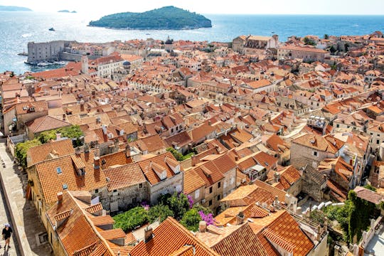 Dubrovniks gamle bydel med solnedgang