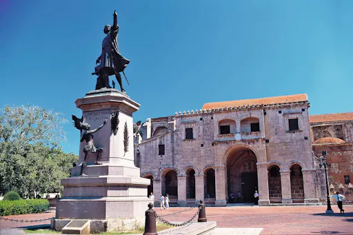 Santo Domingo Colonial Zone Small Group Walking Tour