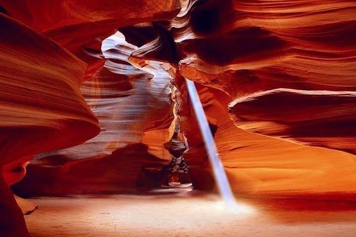 Small group tour of Antelope Canyon and Horseshoe Bend Musement