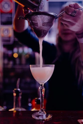 Drink & Discover Secret Bar Crawl in Sydney
