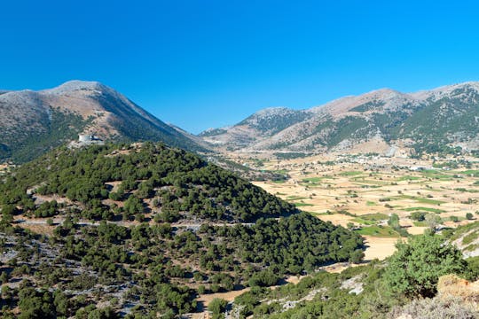 Loutro Village Tour