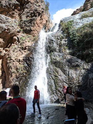 Excursión de un día a las montañas del Atlas, el valle de Ourika y los pueblos bereberes