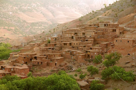 Pustynia Agafay, góry Atlas i przejażdżka na wielbłądach z Marrakeszu