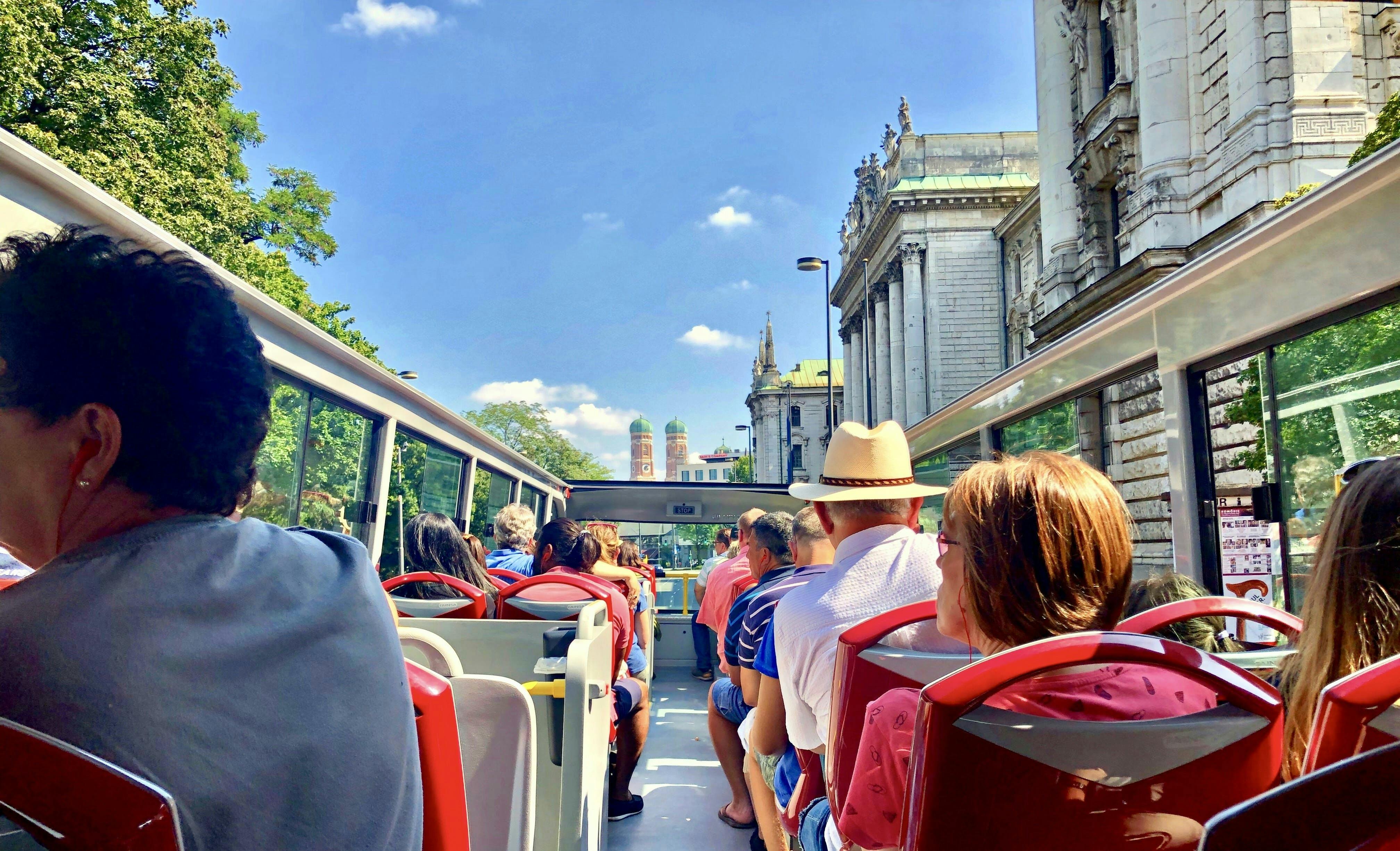 Wycieczka autobusowa po Monachium z możliwością wsiadania i wysiadania 24-godzinne i 48-godzinne bilety