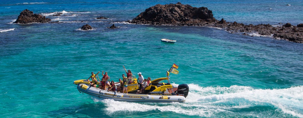 Water taxi to Lobos Island from Corralejo