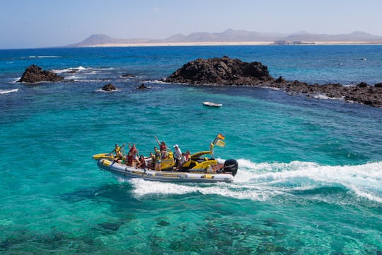 Water taxi to Lobos Island from Corralejo