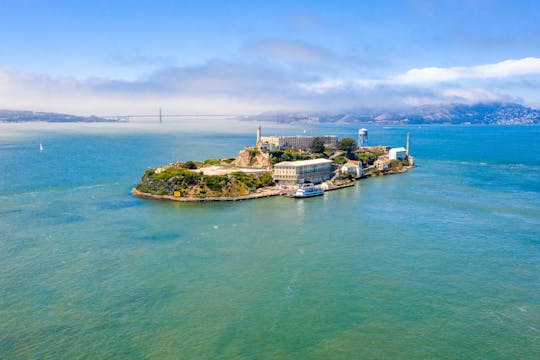 Visite d'Alcatraz avec ferry et bon-cadeau pour déjeuner à Fisherman's Wharf
