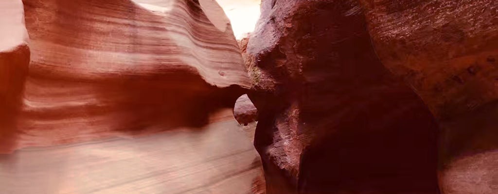 Antelope Canyon X and Horseshoe Bend Tour from Las Vegas
