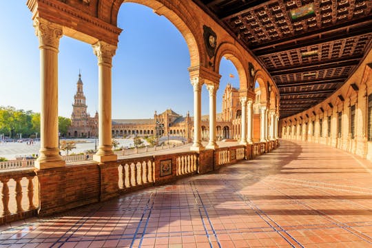 Passeio a pé em Sevilha com ingressos para os Reales Alcázares e a Catedral de Santa Maria