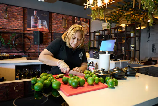 House of Oliver Rum Distillery Tour