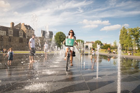 Wypożyczalnia e-rowerów na 1 dzień w Nantes