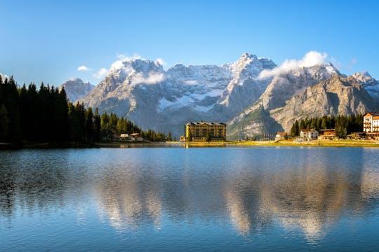 Full-day tour to Cortina and Dolomites