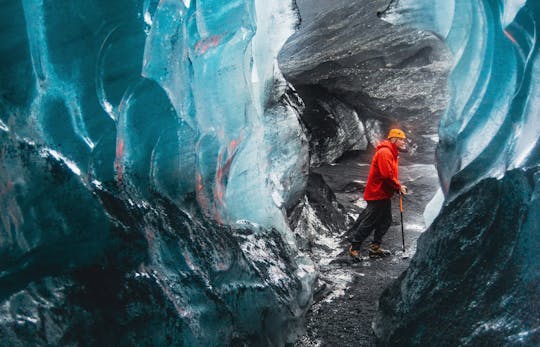 Tour della grotta di ghiaccio di Katla da Reykjavík