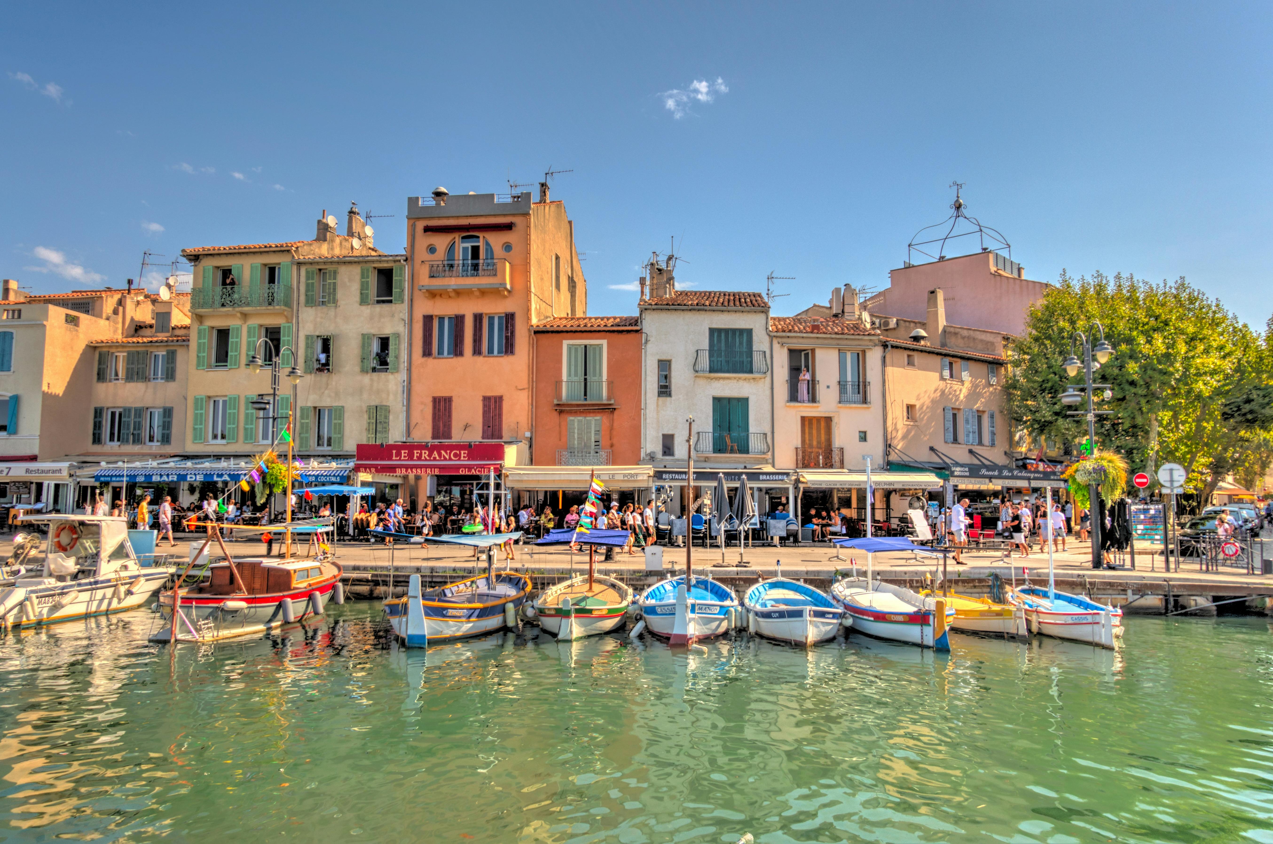 Visita guiada a Cassis, passeio de barco e degustação de vinhos de Aix-en-Provence