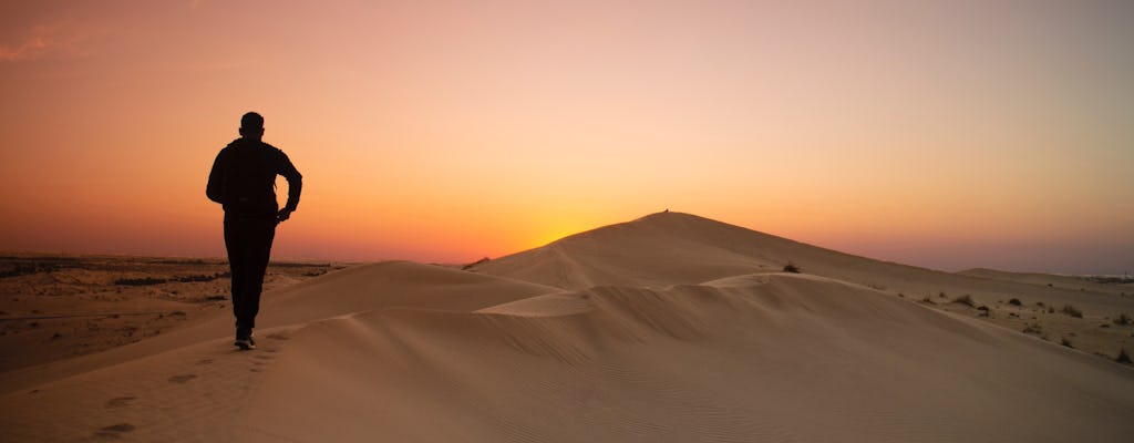 Safari privé dans le désert au coucher du soleil, dune bashing, sandboard et plus encore