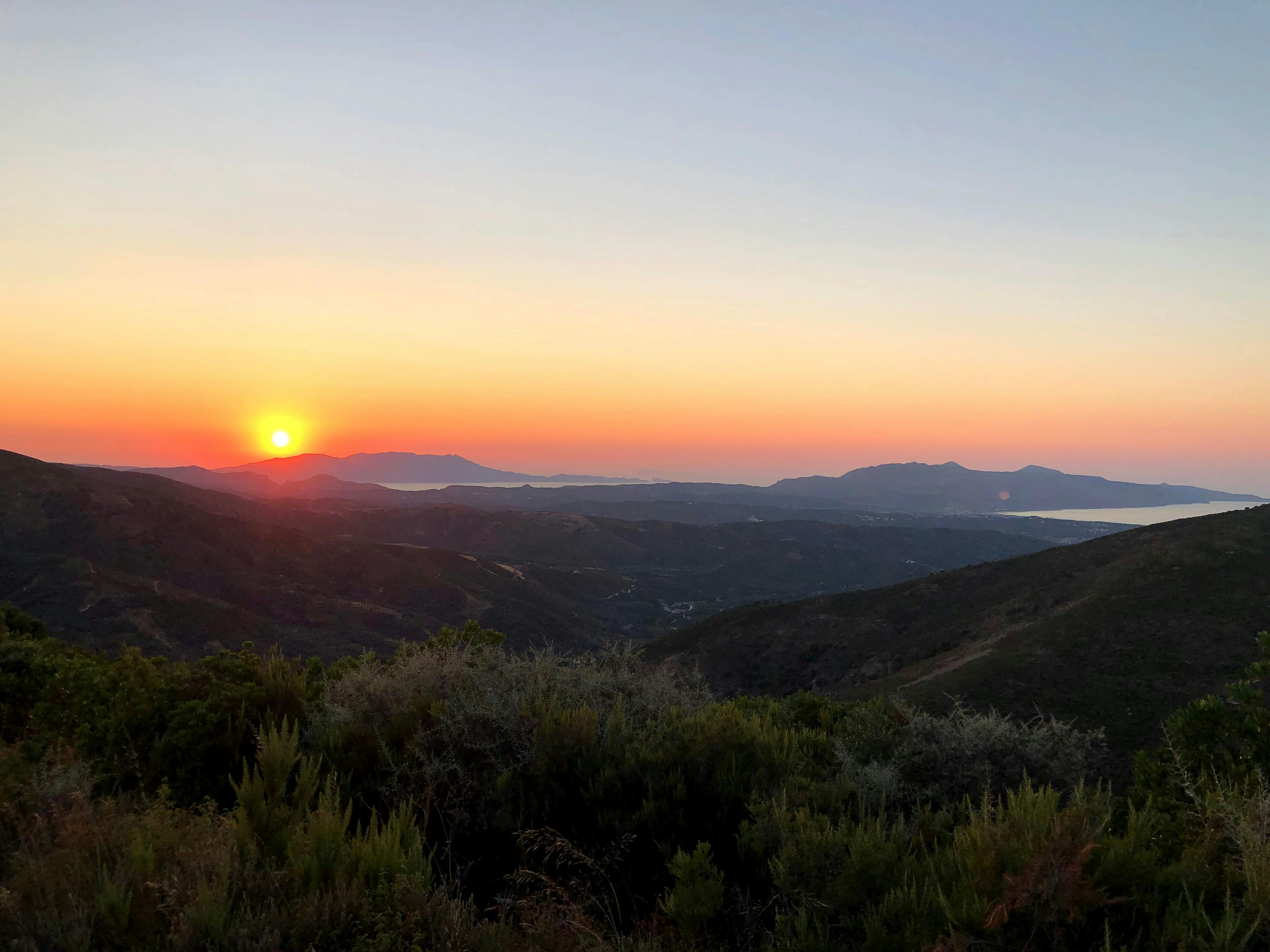 4x4 Safari vanuit Rethymnon bij zonsondergang met diner in een taverna