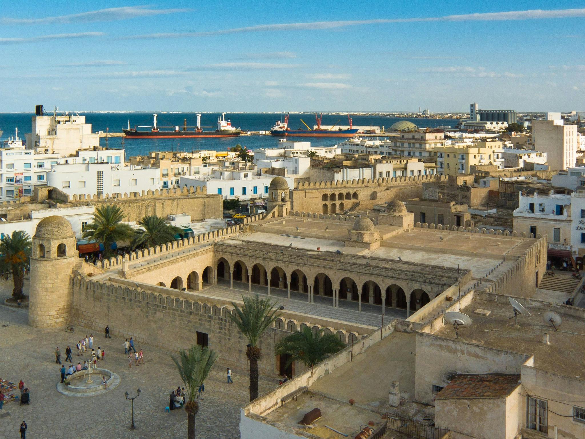 Guided tour of the Medina with pickup from Sousse