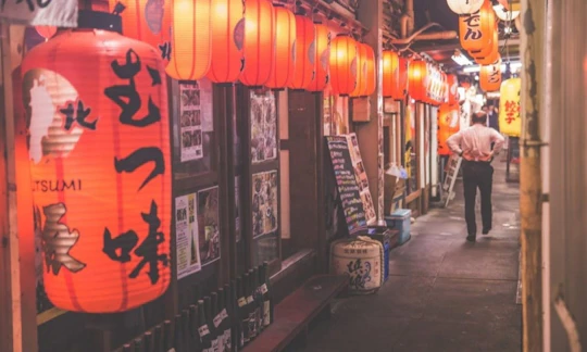 Tokyo after 5 - Guided walking food tour