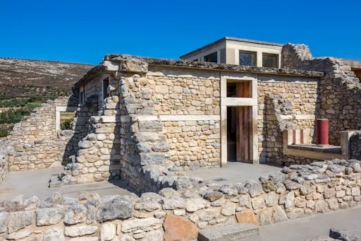 Palace of Knossos Tour
