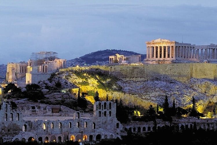 Self guided tour with interactive city game of Athens