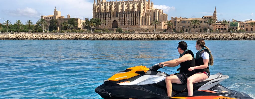 Palma de Mallorca Ruta en moto de agua de 30 minutos con visita a la catedral