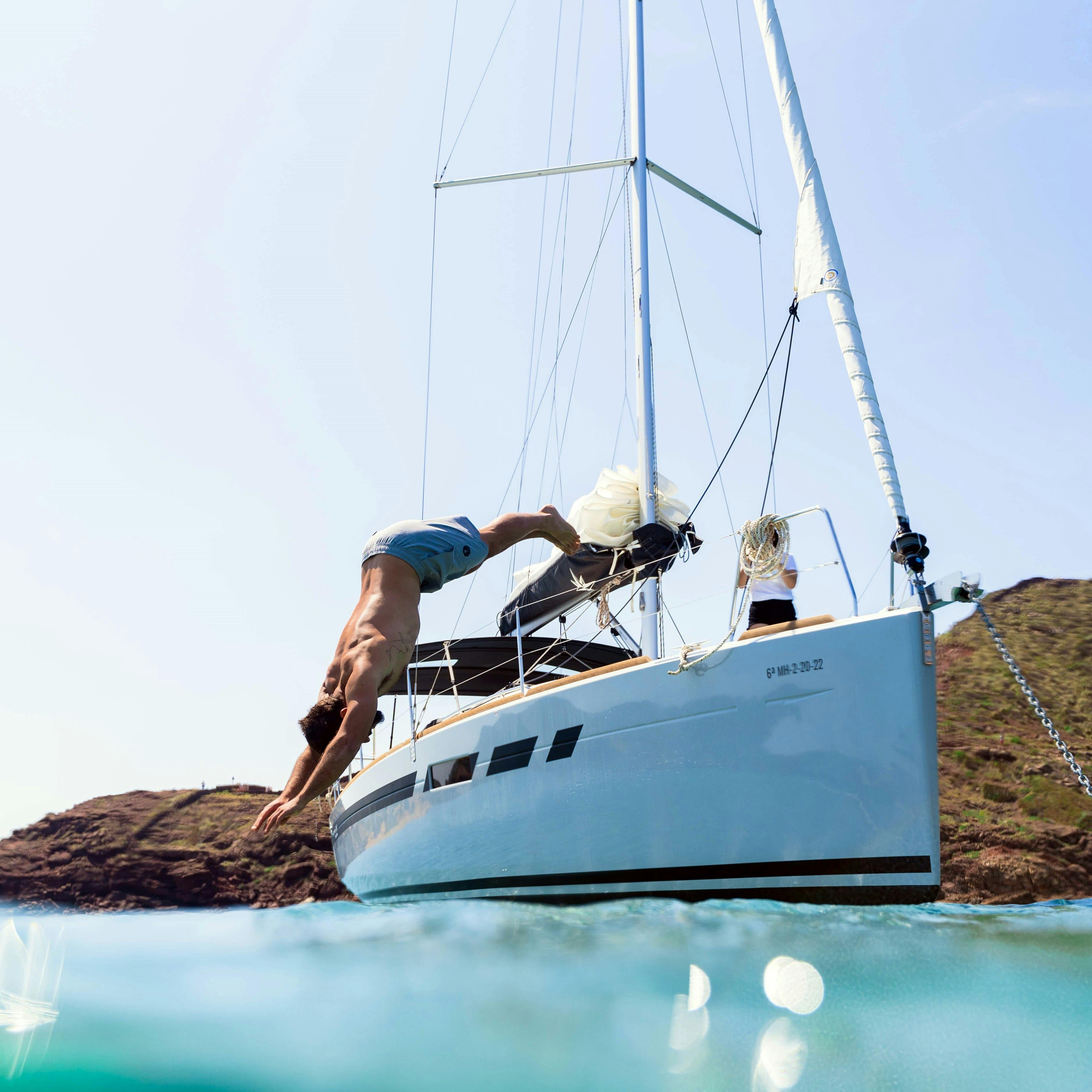 Fornells Sail Boat Charter