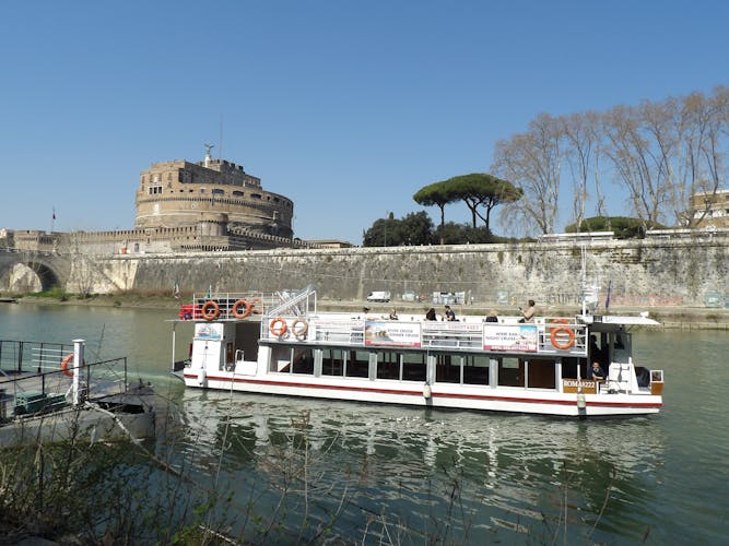 Sushi Experience on the Tiber river in Rome