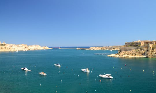 Half-day harbour cruise in Malta