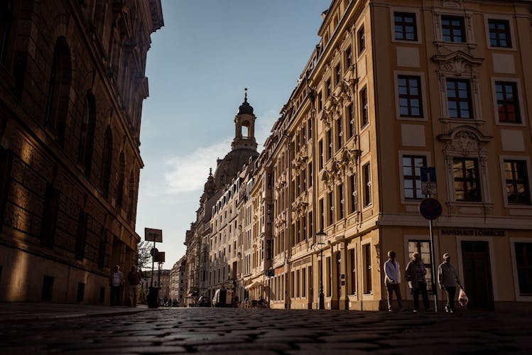 Dresden walking tour with mobile app