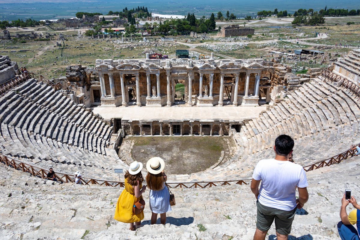Hierapolis and Pamukkale Tour with Lake Salda