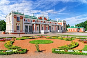 Kadriorg Art Museum