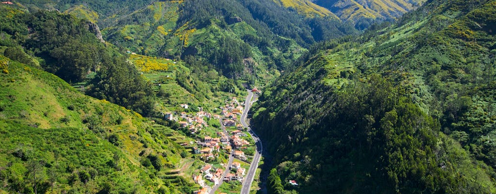 Escursione guidata nella valle della Serra de Agua a Madeira