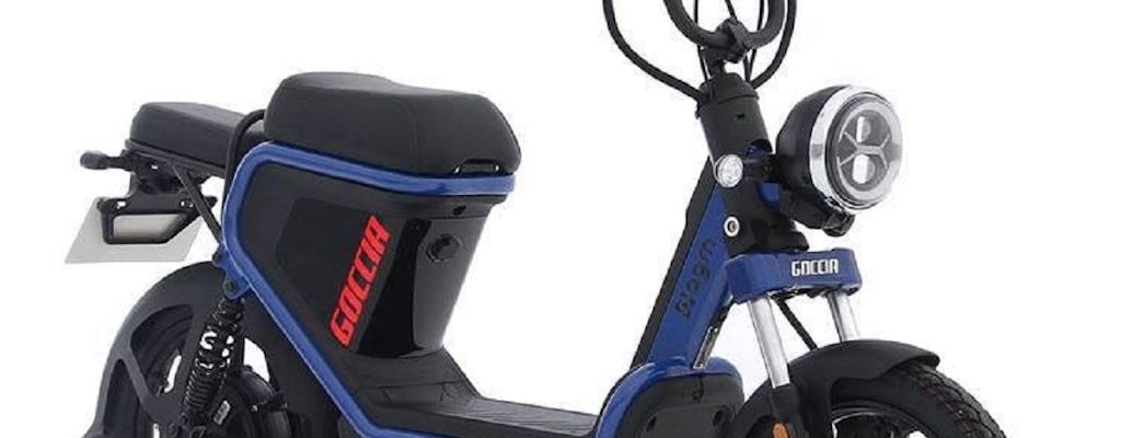 Texel retro E-puch electric scooter rental
