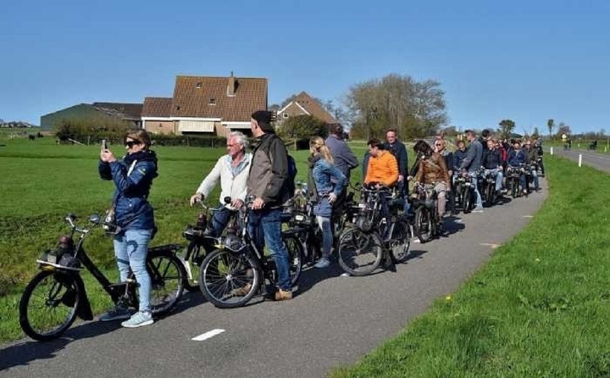 Rally di Texel di E-choppers, Solexen o Fatbikes
