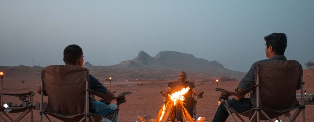 Paseo por las dunas de Mleiha, observación de estrellas y barbacoa desde Dubái