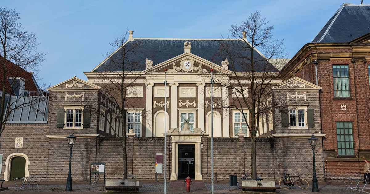 Museum De Lakenhal  musement