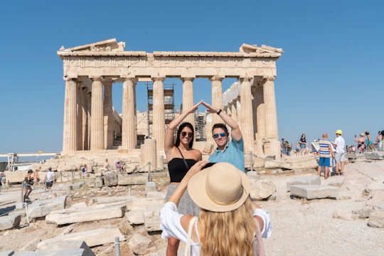 Private mythology group guided tour of Acropolis and Museum