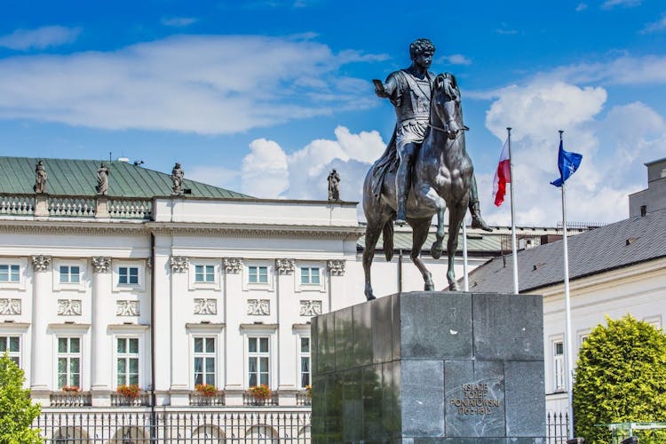 Warsaw old town audio-guided walking tour