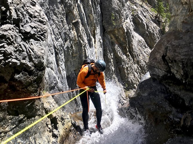 Full-day canyoning in Ghost Canyon for intermediates