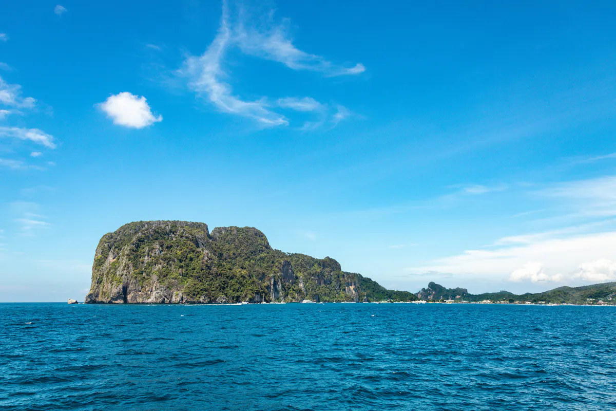 Phi Phi Islands by Speedboat
