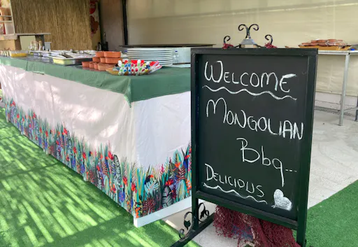 Animal's Outback Safari