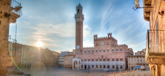 Interactive video guided tour of Siena