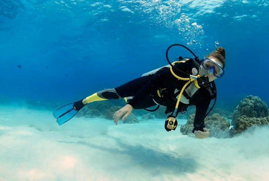 Discover scuba diving with Crete diver's club
