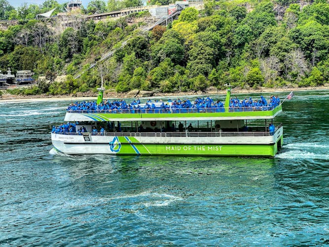 Maid of the Mist and Cave of the Winds Express-Pass combo