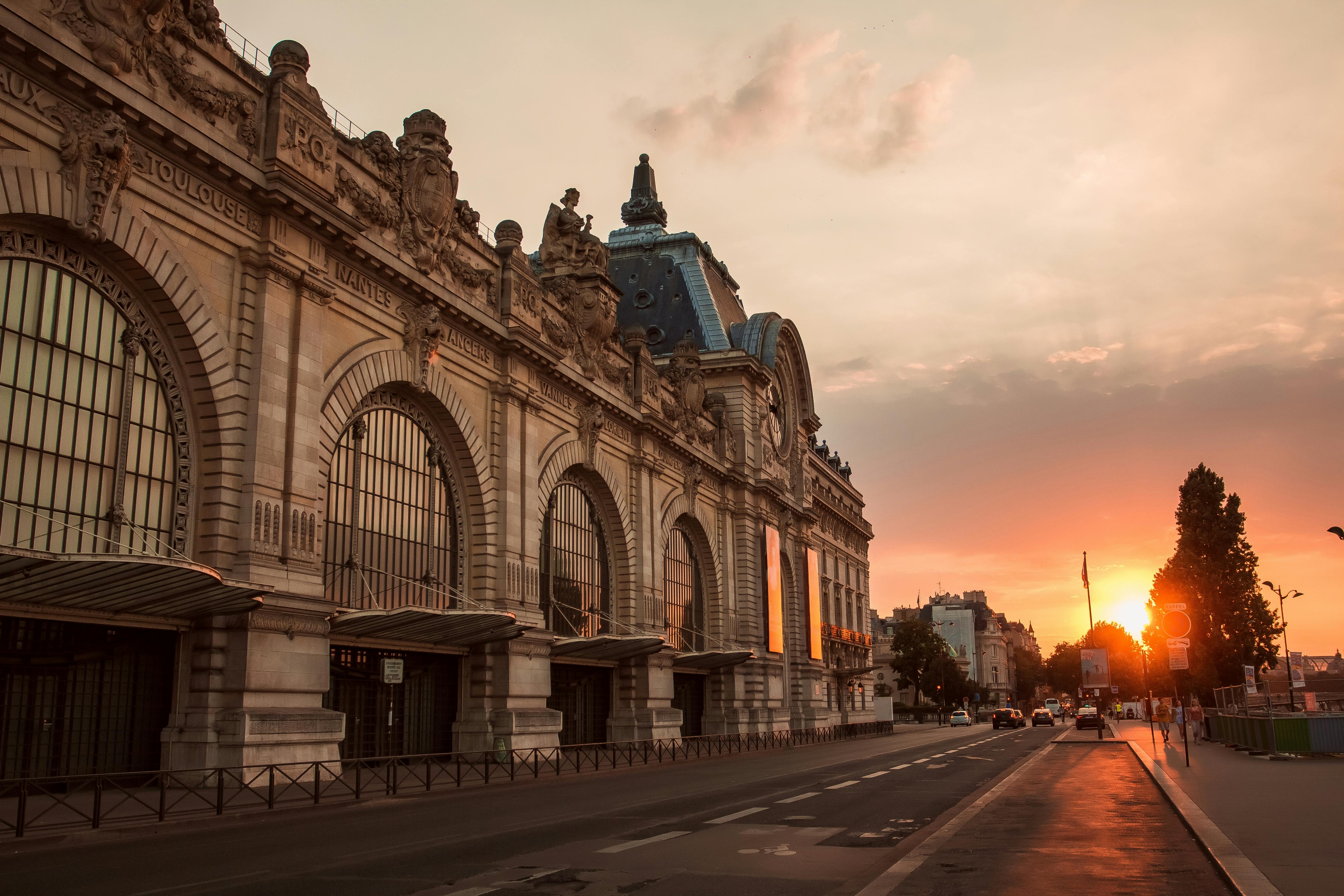 Przeglądaj Musée d'Orsay, Van Gogh, Monet i Renoir Walking Tour