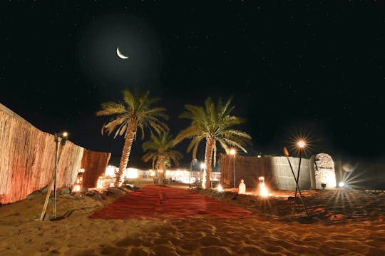 Ørkensafari med middag i de gyldne sandklitter