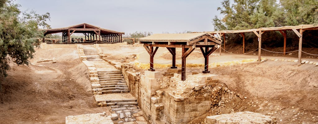 Chrzest w Betanii Wycieczka po rzece Jordan z transportem z Morza Martwego