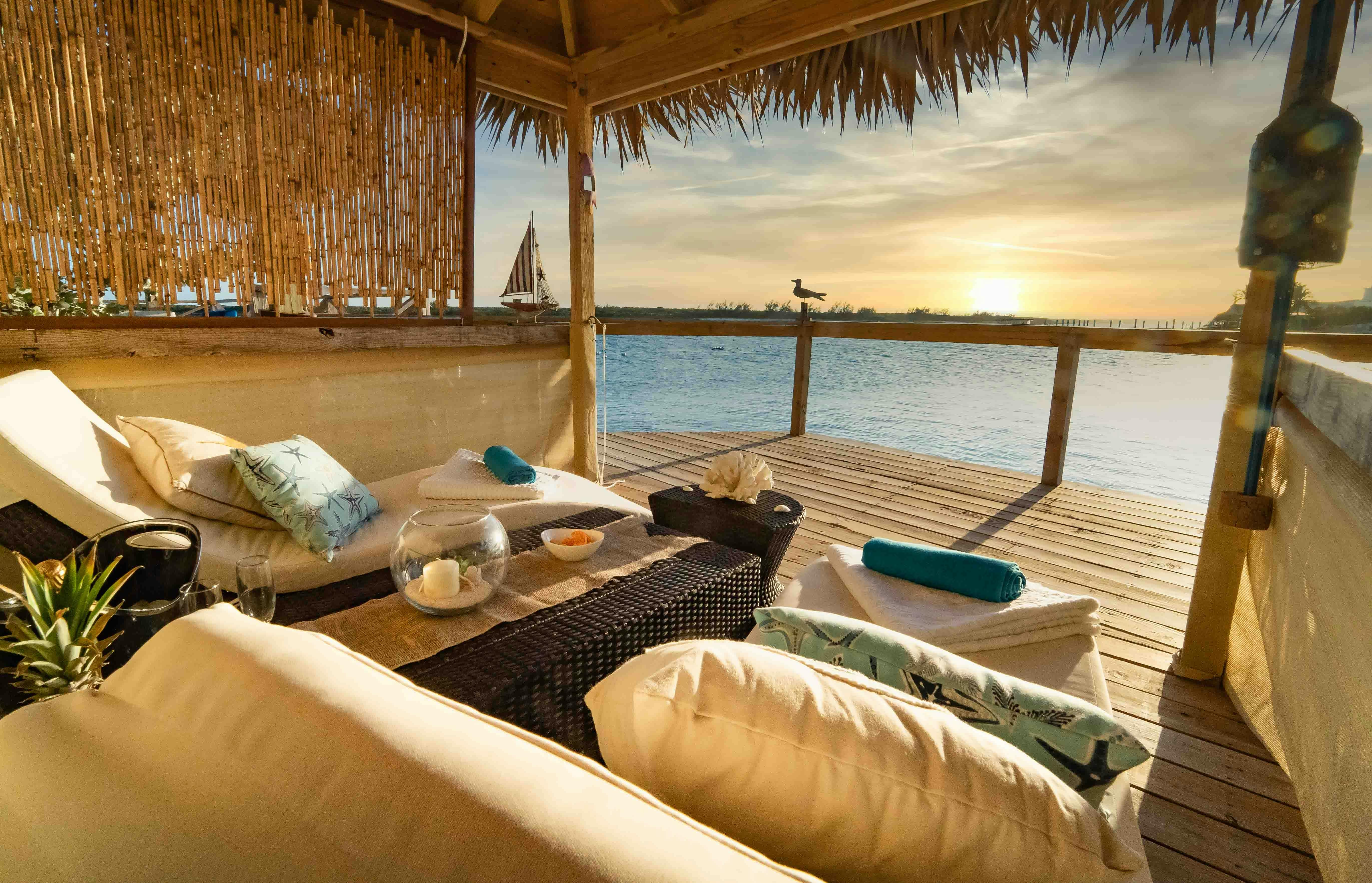 Ausflugstour zum Strand von Pearl Island mit einer privaten Cabana mit Meerblick